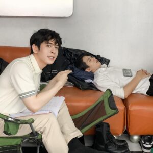Nguyễn Bá Vinh Instagram - Chắc bắt đầu thả BTS “MR CINDERELLA Ss2” quá 👞
Do you guys watched Ep3 yet? It’s online now 🥰
#mrcinderella #o2production #o2talents