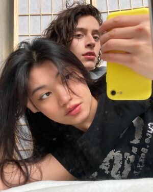 Nhung Hong Instagram - Endlich bereits für‘s Wochenende.