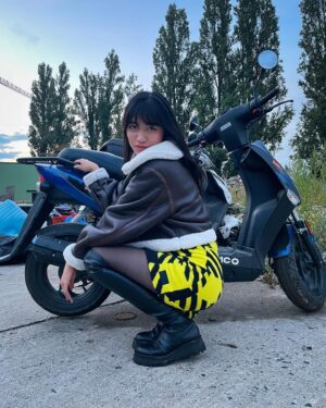 Nhung Hong Instagram - 🏍🏁