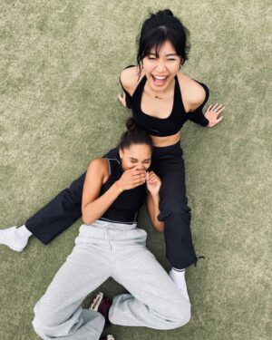 Nhung Hong Instagram - Stick together