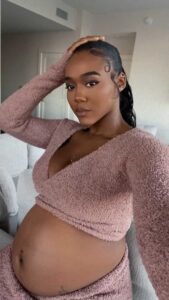 Nia Holloway Top 100 Instagram Photos and Posts