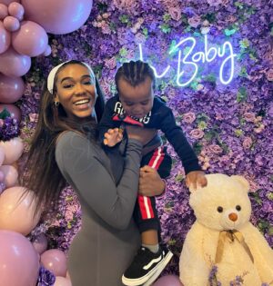 Nia Holloway Instagram - Ezekiel 19:2-3 

“What is your mother? A lioness among lions! She lay down among the young lions and reared her cubs. She raised one of her cubs to become a strong young lion.” 

Happy Mother’s Day 💜