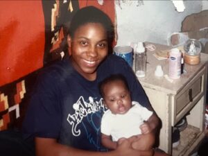 Nia Holloway Instagram - Ezekiel 19:2-3 

“What is your mother? A lioness among lions! She lay down among the young lions and reared her cubs. She raised one of her cubs to become a strong young lion.” 

Happy Mother’s Day 💜