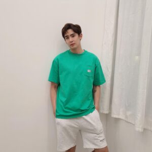 Nichkhun Horvejkul Instagram - 👋🏻