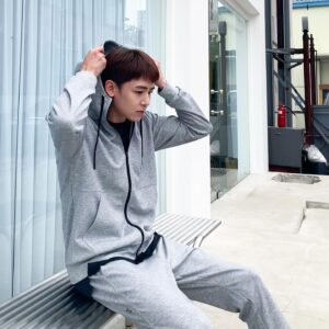 Nichkhun Horvejkul Instagram - 💪