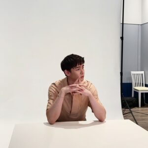 Nichkhun Horvejkul Instagram - 🤔