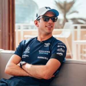 Nicholas Latifi Instagram - A strange feeling coming into my final race weekend with @williamsracing 

It’s been the best journey and I have an immense amount of gratitude for everyone who has been a part of this.

Let’s finish the season on a high 👊

#NL6 #AbuDhabiGP