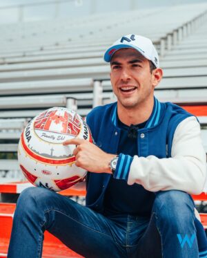 Nicholas Latifi Instagram - A design fit for a home GP 💙🇨🇦
 
Introducing @NicholasLatifi's #CanadianGP helmet! 🙌
 
#WeAreWilliams #F1 #Formula1