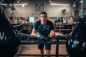Nicholas Latifi Instagram - Monday sweat session 🥊  #NL6
