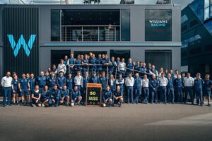 Nicholas Latifi Instagram - 50 races 💙🙌🏻 Thank you to @williamsracing and to you for your support! #NL6