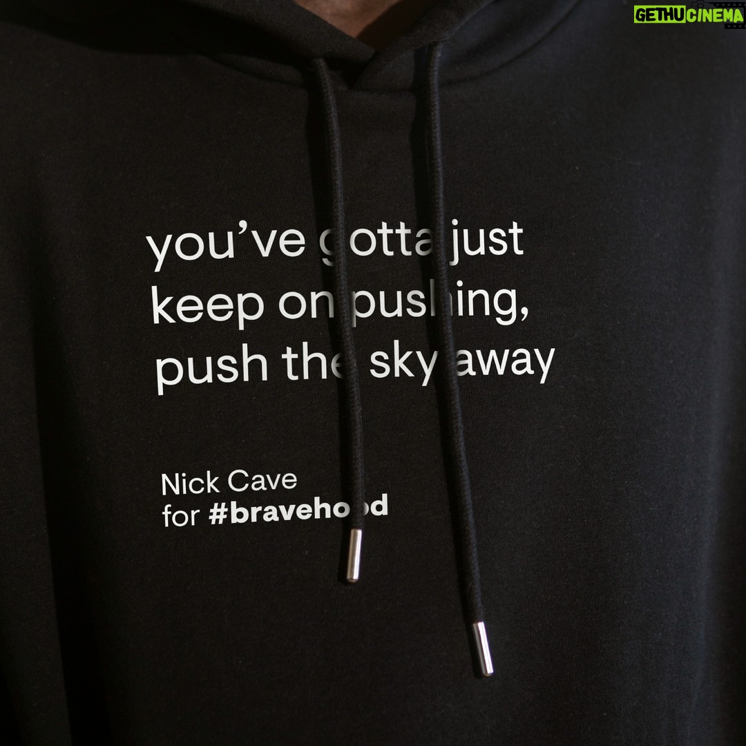 Nick Cave - 14.6K Likes - #bravehood is a global charity campaign initiated by non-profit organisation @guidinglight.global in partnership with @unicef to support children in Ukraine with food, emergency shelter, healthcare, and psycho-social support.
Organic cotton merchandise featuring lyrics by Nick Cave can be purchased via the link in the bio, with all net proceeds going to UNICEF’s emergency relief efforts for Ukraine.