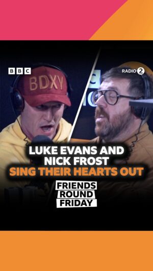 Nick Frost Instagram - These two belting out the Welsh national anthem is just what our Friday needed! 🏴󠁧󠁢󠁷󠁬󠁳󠁿 🥹

#FriendsRoundFriday