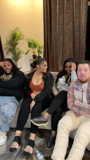 Nick Joseph Instagram - How It Be On Them 2 Man Missions 😂😭 man we had to paint the picture with a song fr 😭🎶

🎹: @prodbyderrick
🎧: @firasquick