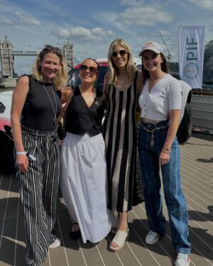 Nicki Shields Instagram - What an incredible day hosting the Extreme H launch! Thank for having me @extremeelive 🙌🏼💙

The future of motorsport is here and we continue to be part of this revolutionary journey towards sustainable racing 🌍

Awesome to see so many familiar faces including special guests  @catiemunnings @heddahosaas @jimmiejohnson @carlossainzoficial @timoscheider  @jwallclarke @jennie.gow @natasha__bird 🙌🏼 

#HydrogenPioneers #extremeh #pioneer25 #racing #london #sainthelena #hmsbelfast #sustainable