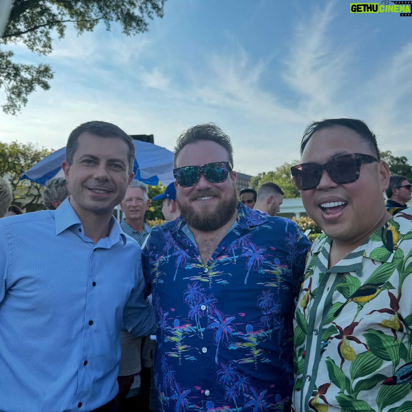 Nico Santos - 4.8K Likes - Extremely honored to have had to opportunity to celebrate Pride at The White House 😱😱😱 (I still can’t believe this actually happened)
Thank you Mr. President and Dr. Jill Biden for welcoming us and the LGBTQ community with open arms and your continued commitment to fight for our rights. Also thank Mayor Pete for letting us fangirl over you.
And there for and such as in conclusion, I believe that living in a country where, no matter who you are or where you come from, you can grow up and become what you’ve always dreamed of, makes me, Amber Atkins, proud to be in American.
p.s. Whichever queen was in charge of The White House Pride Spotify playlist should get a raise.
p.p.s. How cute is my husband @zekerchief?!
🩷❤️🧡💛💚🩵💙💜
#Pride