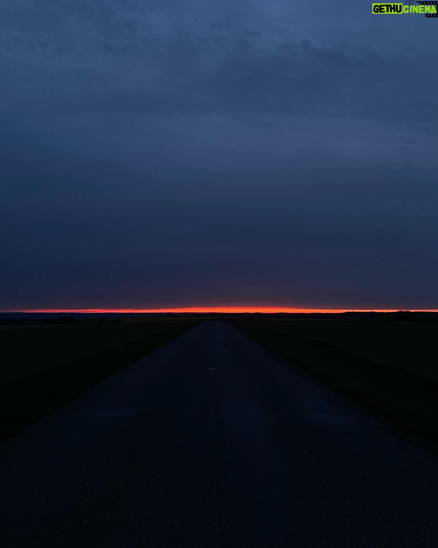 Nicolas Anselmo - 3 Likes - lights