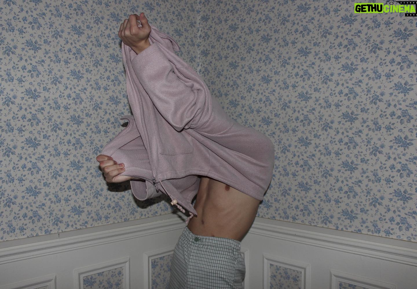 Nicolas Anselmo - 3 Likes -