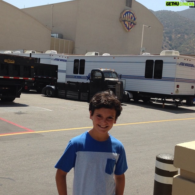 Nicolas Cantu - 1.8K Likes - Was just at @warnerbrosentertainment studios! #cool #actor #studio #wb #warnerbros #film #movies #tv #la #california