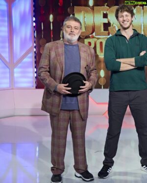 Nicolás Coronado Instagram - 🔥 ¡Llega el turno de los chicos! 🔥

Ellos lo darán todo encima del escenario y por una buena causa 💜 ¡Vuelve el calor en pleno invierno! 🫠 

El miércoles a las 22:50 horas GRAN ESTRENO de #DesnudosPorLaVida 📺