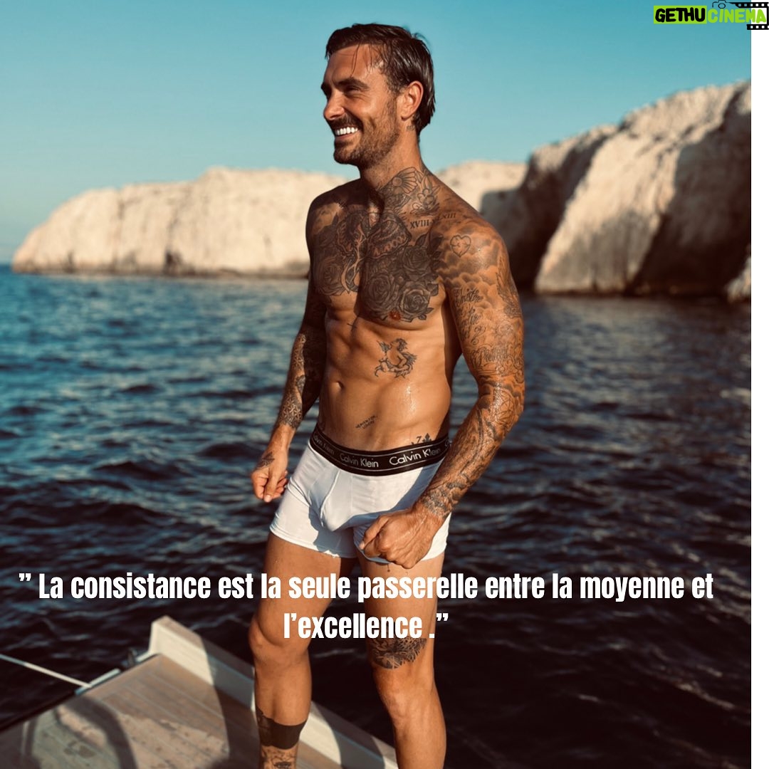 Nicolas Ferrero - 1K Likes - Répète jusqu’à ce que cela devienne une habitude ! 🧠
#lemental