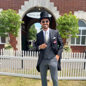 Nicolas Ferrero Instagram - 🇬🇧 ROYAL ASCOT DAY WITH THE FAMILLY @axiomdwfm 🇬🇧

Thank you for this moment i’m so grateful 🙏🏼