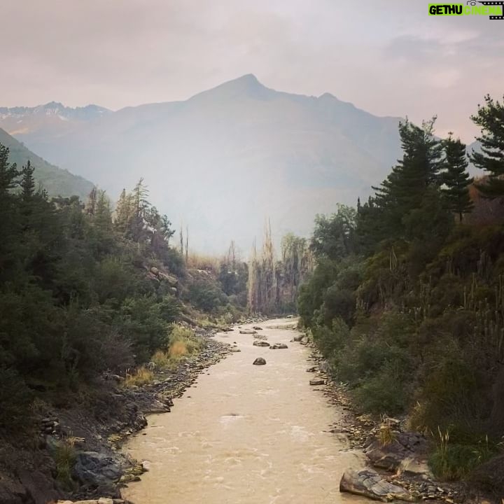 Nicolás Saavedra - 7.1K Likes - Paseo ⛰️ 🍂
#Pasear #Familia #Domingo #Díadelpapá #CajóndelMaipo