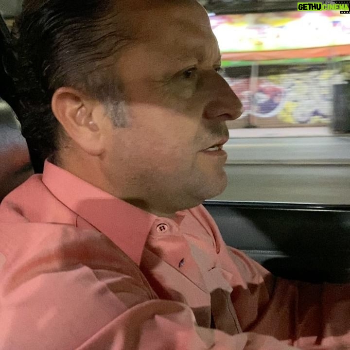 Nicolás Saavedra - 2.7K Likes - Día 1.
La alegria de volver a actuar.