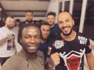Nicolas Scandale Instagram - @joyafranceofficiel 🔥🔥