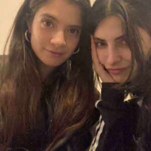 Nicolasa Ortíz Monasterio Instagram - San Nicolás de Bari, mis virgo q me cuidan y mi familia secreta 🧛🏼‍♀️