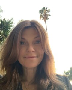 Actress Nicole de Boer HD Instagram Photos and Wallpapers March 2023