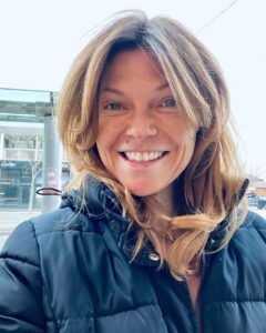Actress Nicole de Boer HD Instagram Photos and Wallpapers June 2024