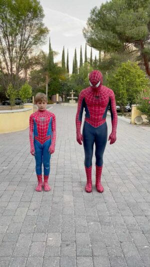 Nidal Ajib Instagram - Me and @drewdirksen playing dress up 😂🕸🕷

#spiderman and #spiderboy doing #backflips