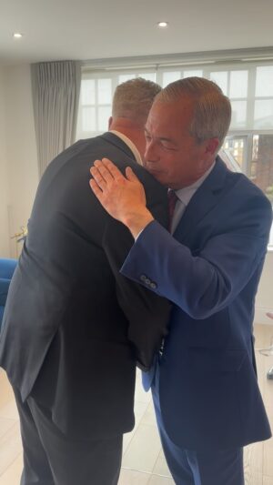 Nigel Farage Instagram - My friend Lee has a new drinking buddy in Parliament!