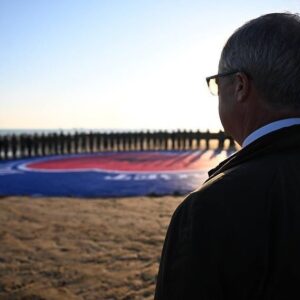 Nigel Farage Instagram - Honoured to be in Normandy for the 80th Anniversary of D-Day. 🇫🇷 🇬🇧