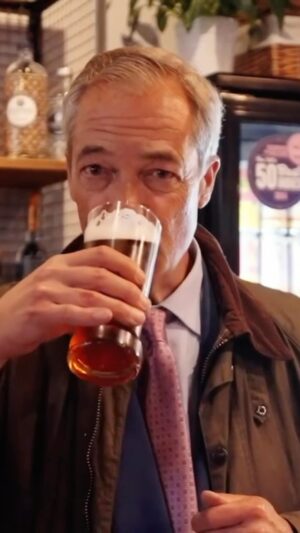 Nigel Farage Instagram - Happy Father’s Day!