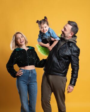 Nihan Aslı Elmas Instagram - Canlarım #nillehayatbambaşka @nihanasliaygen #aygensrocks #aygenfamily #instamood #lifestyle #2019 📸 @emreyunusoglu_