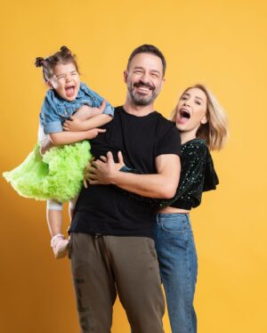 Nihan Aslı Elmas Instagram - Canlarım #nillehayatbambaşka @nihanasliaygen #aygensrocks #aygenfamily #instamood #lifestyle #2019 📸 @emreyunusoglu_