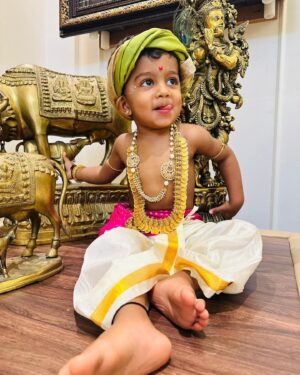 Nikhil Kumar Instagram - || ಕೃಷ್ಣಂ ವಂದೇ ಜಗದ್ಗುರುಂ ||

ನಾಡಿನ ಸಮಸ್ತ ಜನತೆಗೆ ಶ್ರೀ ಕೃಷ್ಣ ಜನ್ಮಾಷ್ಟಮಿ ಹಬ್ಬದ ಹಾರ್ದಿಕ ಶುಭಾಶಯಗಳು. ಆ ಕೃಷ್ಣ ಪರಮಾತ್ಮನು ಎಲ್ಲರಿಗೂ ಸುಖ ಶಾಂತಿ, ನೆಮ್ಮದಿ, ಸಮೃದ್ಧಿ ಕರುಣಿಸಲಿ ಎಂದು ಪ್ರಾರ್ಥಿಸುತ್ತೇನೆ.
#ಶ್ರೀಕೃಷ್ಣಜನ್ಮಾಷ್ಟಮಿ