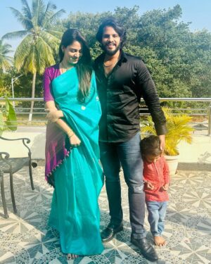 Nikhil Kumar Instagram - ಸಮಸ್ತ ಜನತೆಗೆ ಹೊಸ ವರ್ಷದ ಹಾರ್ದಿಕ ಶುಭಾಶಯಗಳು. 

2024 ಎಲ್ಲರ ಬಾಳಿನಲ್ಲಿ ಸುಖ ಶಾಂತಿ ನೆಮ್ಮದಿ ನೆಲೆಸಲಿ ಎಂದು ಹಾರೈಸುತ್ತೇನೆ. Wishing everyone a prosperous healthy and a bright 2024 year ahead!!🤗