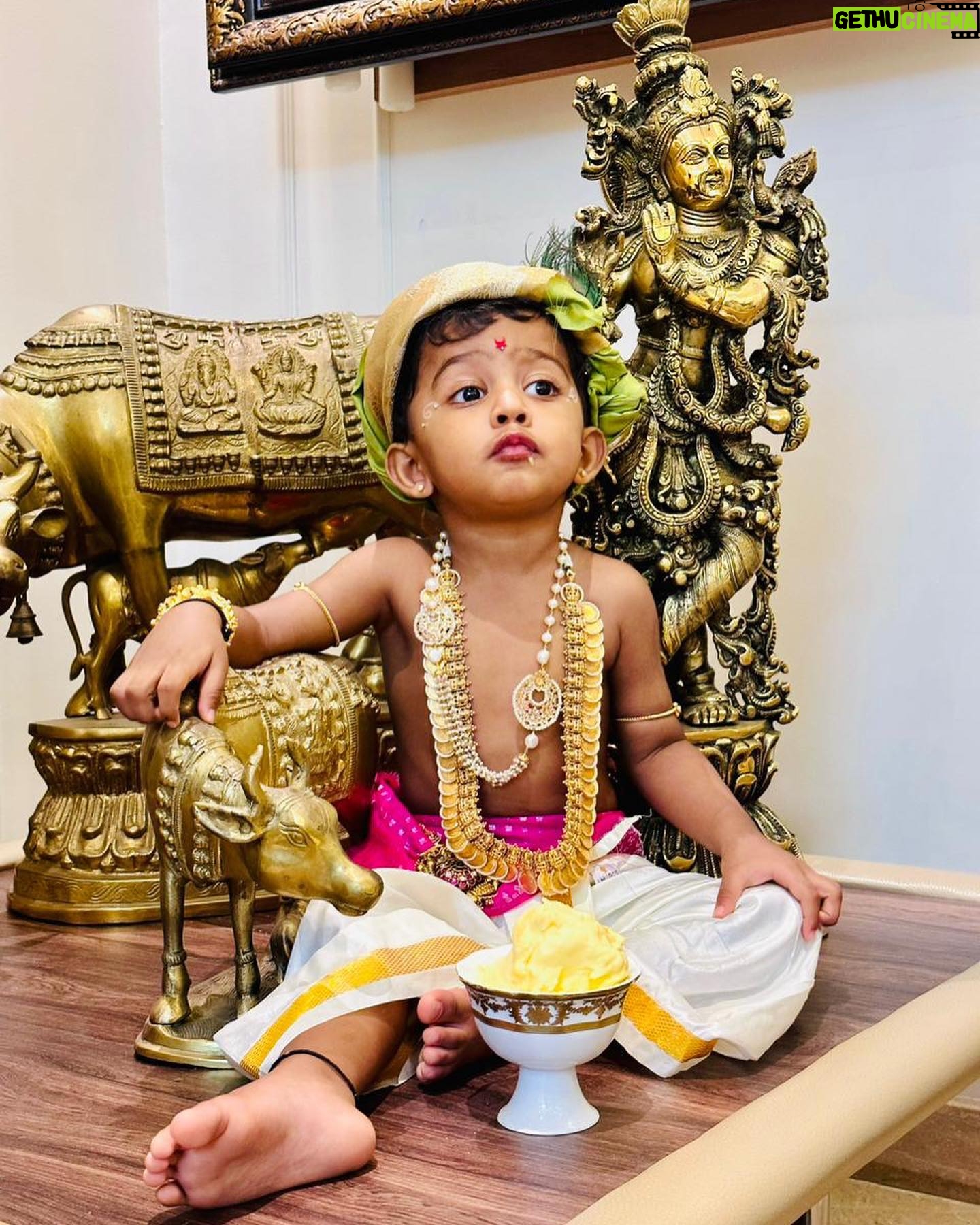 Nikhil Kumar - 100.2K Likes - || ą²ą³ą²·ą³ą²£ą² ą²µą²ą²¦ą³ ą²ą²ą²¦ą³ą²ą³ą²°ą³ą² ||
ನಾಔಿನ ą²øą²®ą²øą³ą²¤ ą²ą²Øą²¤ą³ą²ą³ ą²¶ą³ą²°ą³ ą²ą³ą²·ą³ą²£ ą²ą²Øą³ą²®ą²¾ą²·ą³ą²ą²®ą²æ ą²¹ą²¬ą³ą²¬ą²¦ ą²¹ą²¾ą²°ą³ą²¦ą²æą² ą²¶ą³ą²ą²¾ą²¶ą²Æą²ą²³ą³. ą² ą²ą³ą²·ą³ą²£ ą²Ŗą²°ą²®ą²¾ą²¤ą³ą²®ą²Øą³ ą²ą²²ą³ą²²ą²°ą²æą²ą³ ą²øą³ą² ą²¶ą²¾ą²ą²¤ą²æ, ą²Øą³ą²®ą³ą²®ą²¦ą²æ, ą²øą²®ą³ą²¦ą³ą²§ą²æ ą²ą²°ą³ą²£ą²æą²øą²²ą²æ ą²ą²ą²¦ą³ ą²Ŗą³ą²°ą²¾ą²°ą³ą²„ą²æą²øą³ą²¤ą³ą²¤ą³ą²Øą³.
#ą²¶ą³ą²°ą³ą²ą³ą²·ą³ą²£ą²ą²Øą³ą²®ą²¾ą²·ą³ą²ą²®ą²æ