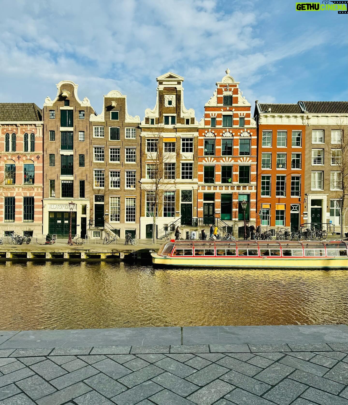 Nikhil Kumar - 102.1K Likes - Amsterdam ā¤ļø