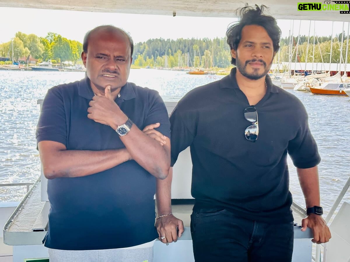 Nikhil Kumar - 83.5K Likes - ą²Øą²Øą³ą²Ø ą²§ą³ą²°ą³ą²Æ,ą²ą²°ą²µą²øą³ ą²ą²²ą³ą²²ą²µą³ ą²Øą²Øą³ą²Ø ą²
ą²Ŗą³ą²Ŗ. ą²øą²ą²ą²·ą³ą² ą²¬ą²ą²¦ą²¾ą² ą²øą²ą²¤ą³ą²øą²æ ą²ą³ ą²¹ą²æą²”ą²æą²¦ą³ ą²Øą²”ą³ą²øą³ą²µ, ą²ą³ą²³ą²ą³ ą²¬ą²æą²¦ą³ą²¦ą²¾ą² ą²®ą³ą²²ą³ą²¤ą³ą²¤ą³ą²µ, ą²øą²ą²¤ą³ą²· ą²¬ą²ą²¦ą²¾ą² ಸಮಾಧಾನ ą²ą²°ą²²ą²æ ą²ą²ą²¦ą³ ą²ą²ą³ą²ą²°ą²æą²øą³ą²µ ą²¤ą²ą²¦ą³, ą²Ŗą³ą²°ą²¤ą³ą²Æą²ą³ą²· ą²¦ą³ą²µą²µą³ ą²¹ą³ą²¦ą³.
ą²Øą²Øą³ą²Ø ą²Ŗą³ą²ą³ą²Æ ą²
ą²Ŗą³ą²Ŗą²Øą²æą²ą³ ą²¹ą²¾ą²ą³ ą²ą²²ą³ą²²ą²¾ ą²¤ą²ą²¦ą³ą²Æą²°ą²æą²ą³ ą²
ą²Ŗą³ą²Ŗą²ą²¦ą²æą²° ದಿನದ ą²¶ą³ą²ą²¾ą²¶ą²Æą²ą²³ą³š My inspiration,my strength,his dedication,his determination and his promptness towards building the society has always inspired me,Wishing everyone a very happy Fatherās Day š¤