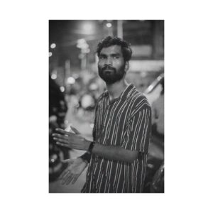Nikhil Vijay Instagram - भूत अगर सच में पावरफुल होते तो करप्शन नही करते क्या?

.
.
.
.
📷@aquibxsid