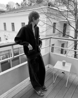 Nikita Kiosse Instagram - середина рабочей недели, полёт нормальный