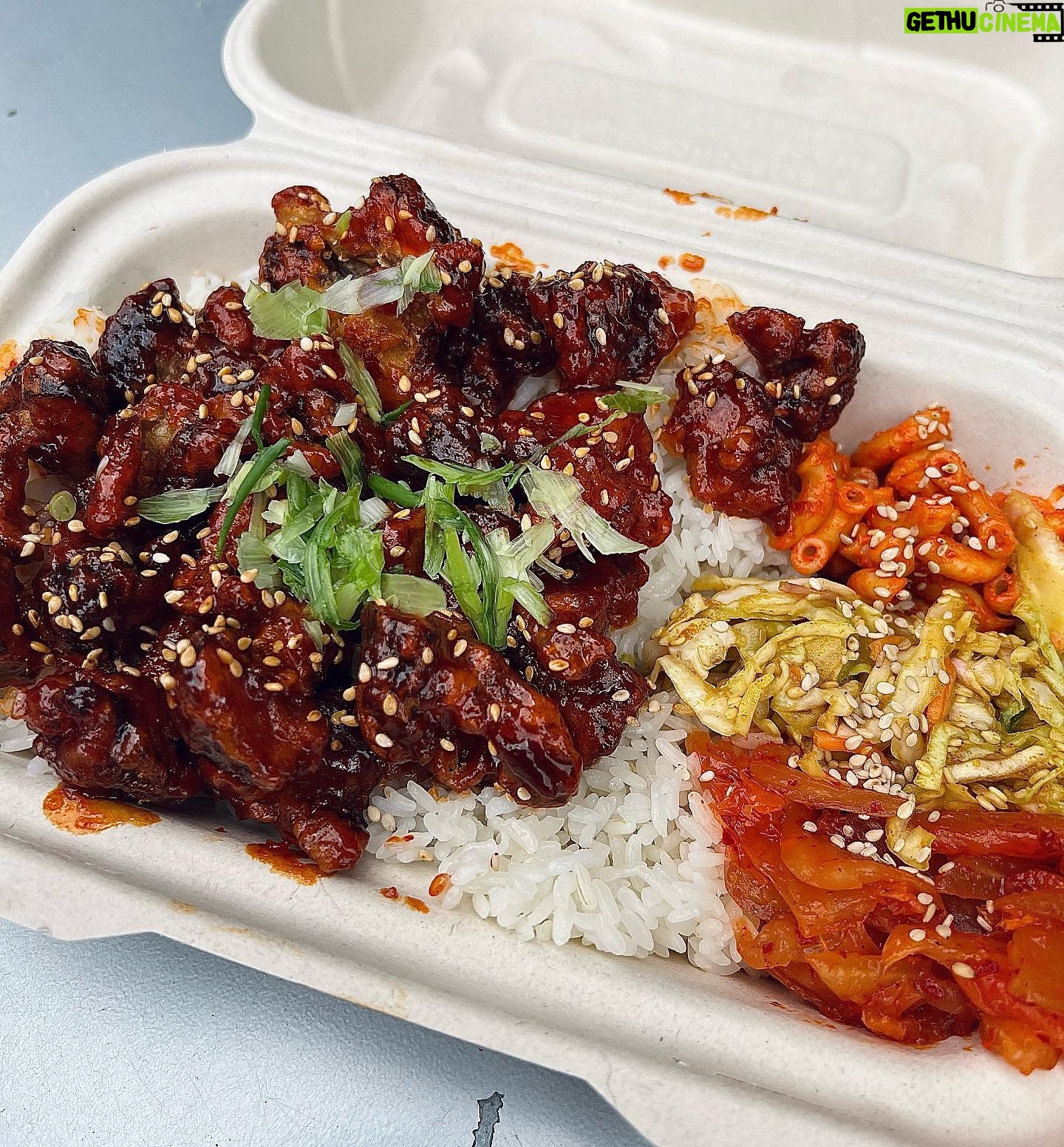 Nikita Ramsey - 233 Likes - day downtown 🖤 … highlight: the insanely tasty korean fried mushrooms in picture 3.