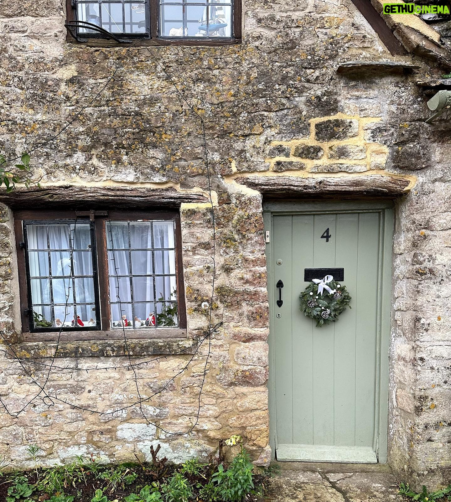 Nikita Ramsey - 382 Likes - couple of nights away in the pretty cotswolds.