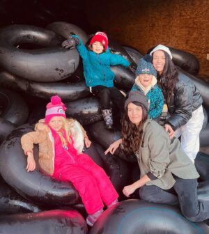 Nikita Ramsey Instagram - festive weekend in the mountains