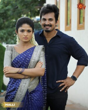 Nikitha Rajesh Instagram - The Tom and Jerry couple 😂❤️

மல்லி | திங்கள் - ஞாயிறு | 9.30 PM

#SunTV #Malli #MalliOnSunTV #TamilSerials #Serials #SunDigital