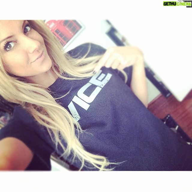 Nikki BreAnne Wells - 146 Likes -