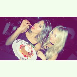 Nikki BreAnne Wells Instagram - happy birthday my baby, love you too much💔 #harderharder 😂